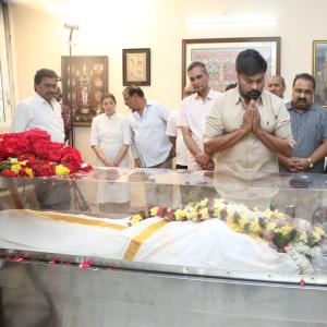 Celebs Condolences to K Vishwanath Garu