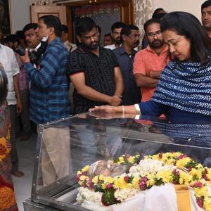 Celebs Condolences to K Vishwanath Garu