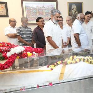 Celebs Condolences to K Vishwanath Garu