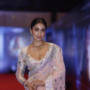 Shriya Saran Latest Hot Photos