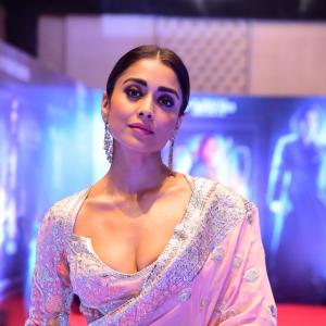 Shriya Saran Latest Hot Photos