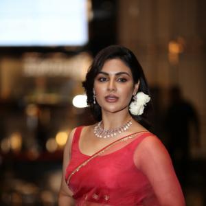 Samyuktha Menon Latest Photos