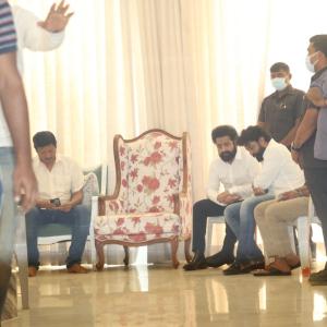 Celebs Pay Homage to Nandamuri Tarakaratna