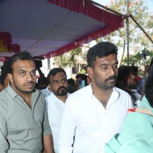 Celebs Pay Homage to Nandamuri Tarakaratna