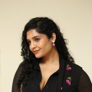 Ritika Singh Latest Photoshoot
