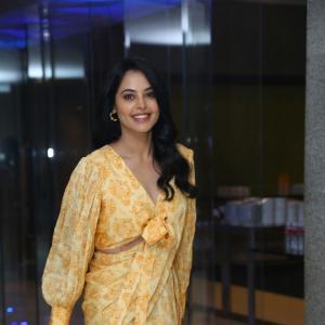 Bindhu Madhavi Latest Photos