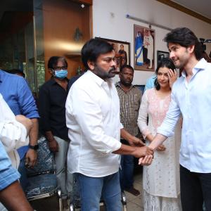 Celebs Pay Homage to Krishna Garu-1