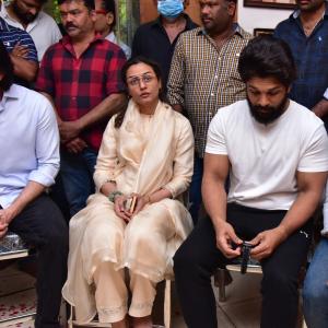 Celebs Pay Homage to Krishna Garu-1