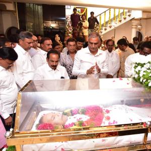 Celebs Pay Homage to Krishna Garu-2