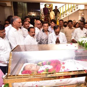 Celebs Pay Homage to Krishna Garu-2