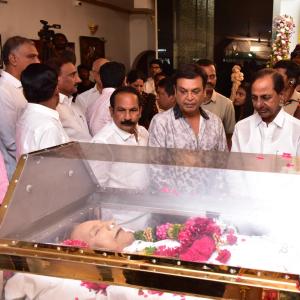 Celebs Pay Homage to Krishna Garu-2