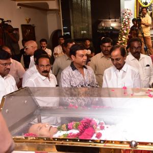 Celebs Pay Homage to Krishna Garu-2