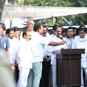 Celebs Pay Homage to Krishna Garu-2