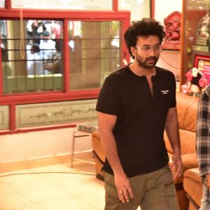 Celebs Pay Homage to Krishna Garu-2