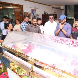 Celebs Pay Homage to Krishna Garu-2