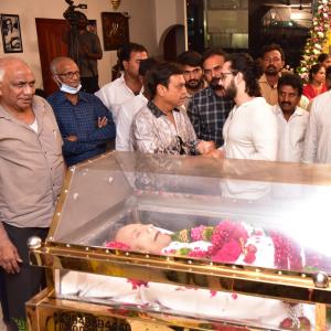 Celebs Pay Homage to Krishna Garu-3