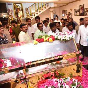 Celebs Pay Homage to Krishna Garu-3