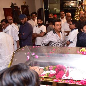 Celebs Pay Homage to Krishna Garu-3
