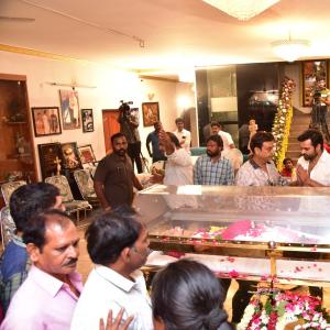 Celebs Pay Homage to Krishna Garu-4
