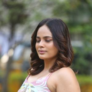 Actress Nanditha Swetha Latest Photos
