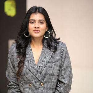 Actress Hebbah Patel Latest Photos