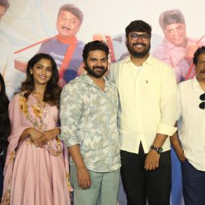 Samajavaragamana Movie Teaser Launch