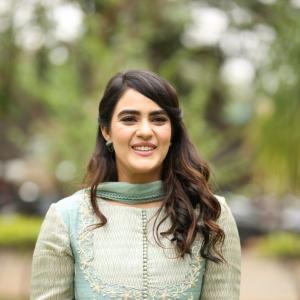 Actress Kavya Thapar Latest Photos