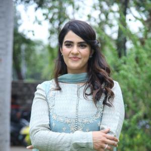 Actress Kavya Thapar Latest Photos