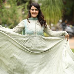 Actress Kavya Thapar Latest Photos