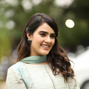 Actress Kavya Thapar Latest Photos