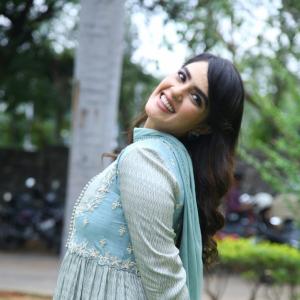 Actress Kavya Thapar Latest Photos