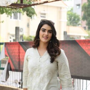 Actress Kavya Thapar Latest Photos