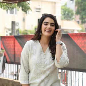 Actress Kavya Thapar Latest Photos