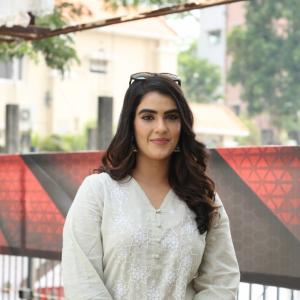 Actress Kavya Thapar Latest Photos