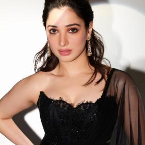 Tamannaah Bhatia Sizzling Photos