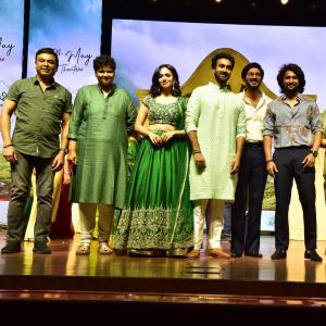 Anni Manchi Sakunamule Movie Pre-Release Event