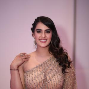 Actress Kavya Thapar Latest Photos