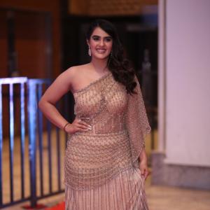 Actress Kavya Thapar Latest Photos