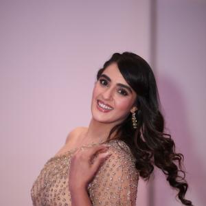 Actress Kavya Thapar Latest Photos