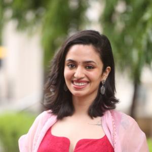 Actress Malavika Nair Latest Photos