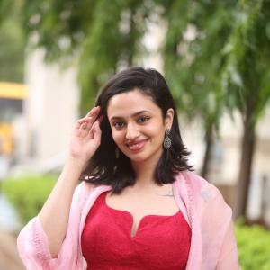 Actress Malavika Nair Latest Photos