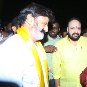 Jr Ntr and Balakrishna Visits NTR Ghat