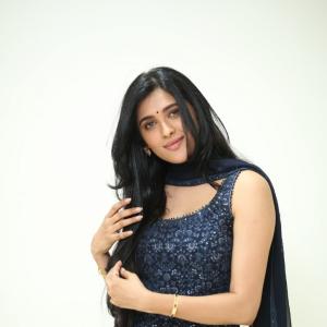 Actress Geethika Tiwary Latest Photos