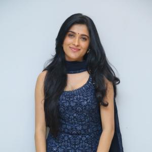 Actress Geethika Tiwary Latest Photos