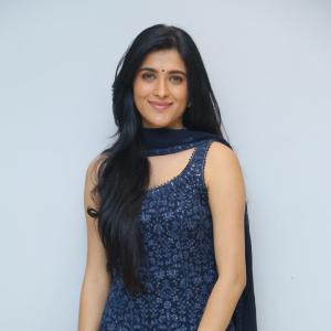 Actress Geethika Tiwary Latest Photos