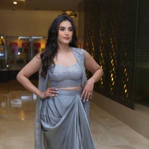 Actress Divyansha Kaushik Latest Photos