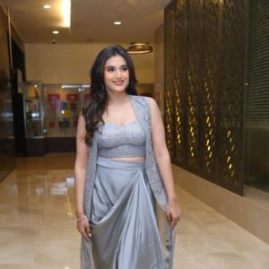 Actress Divyansha Kaushik Latest Photos