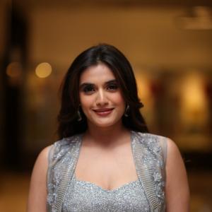 Actress Divyansha Kaushik Latest Photos