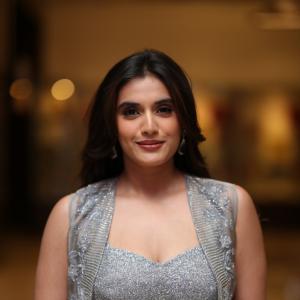 Actress Divyansha Kaushik Latest Photos