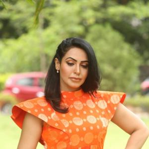 Actress Nandini Rai Latest Photos